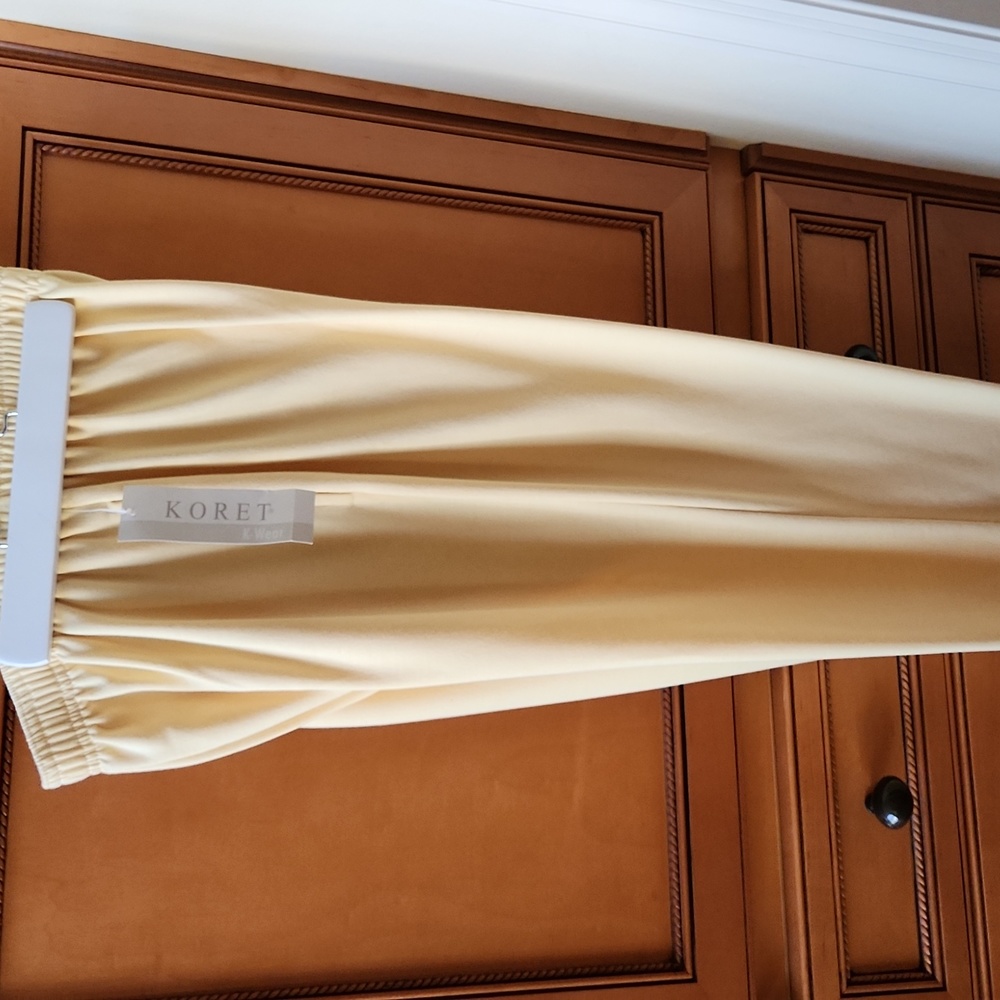 New Koret elastic wasted pant